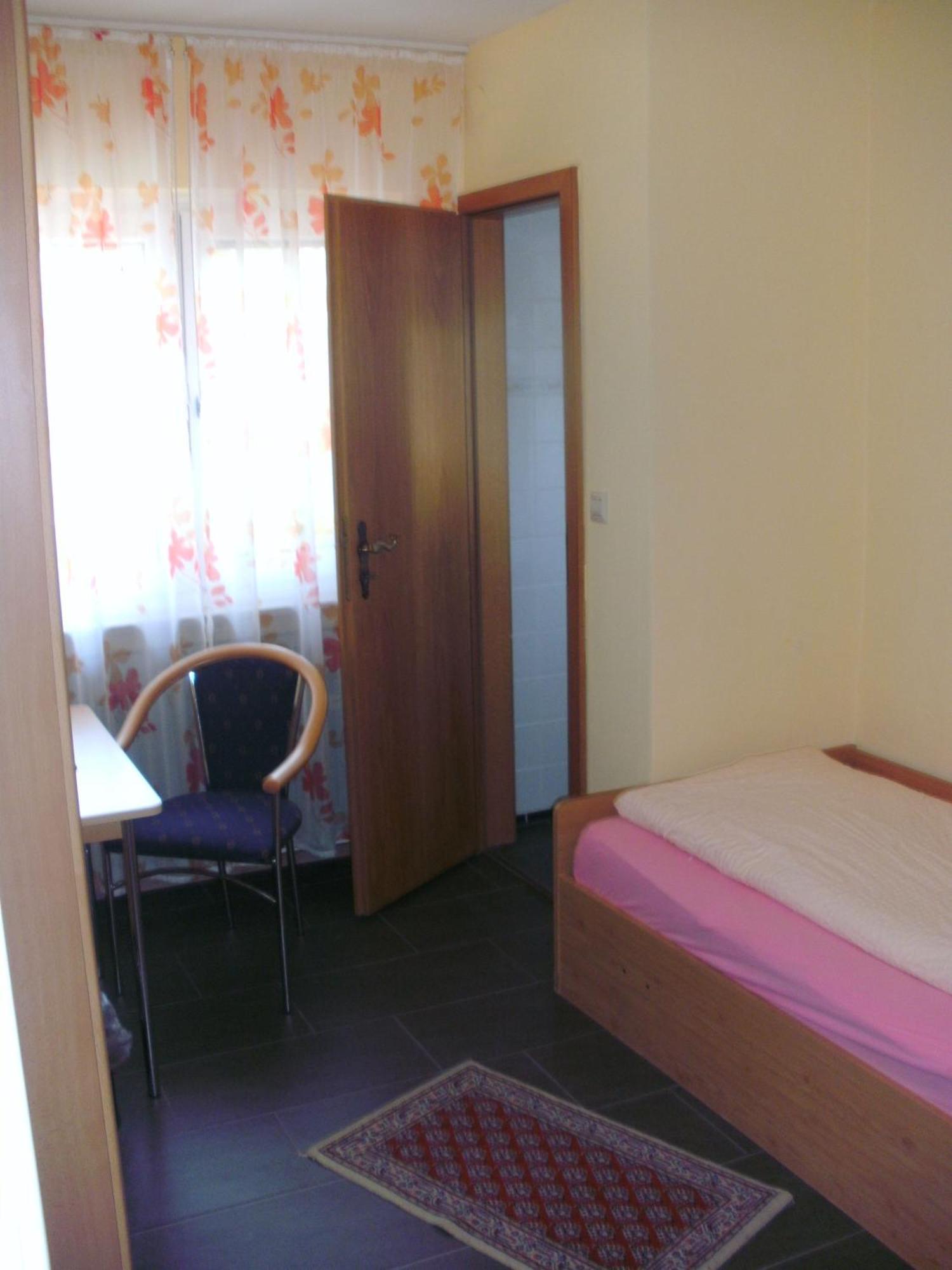 Hotel Am Hindenburgplatz Appenweier Bagian luar foto