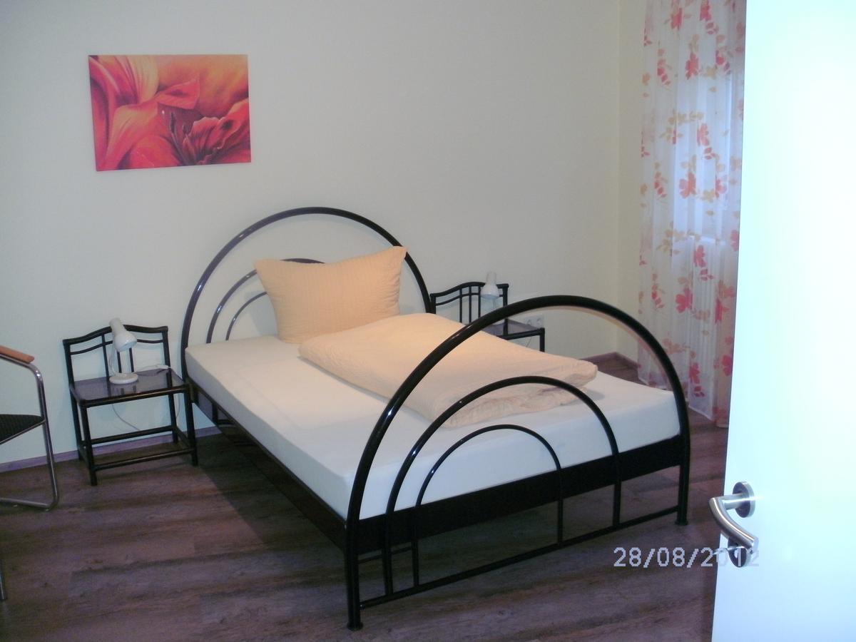Hotel Am Hindenburgplatz Appenweier Bagian luar foto