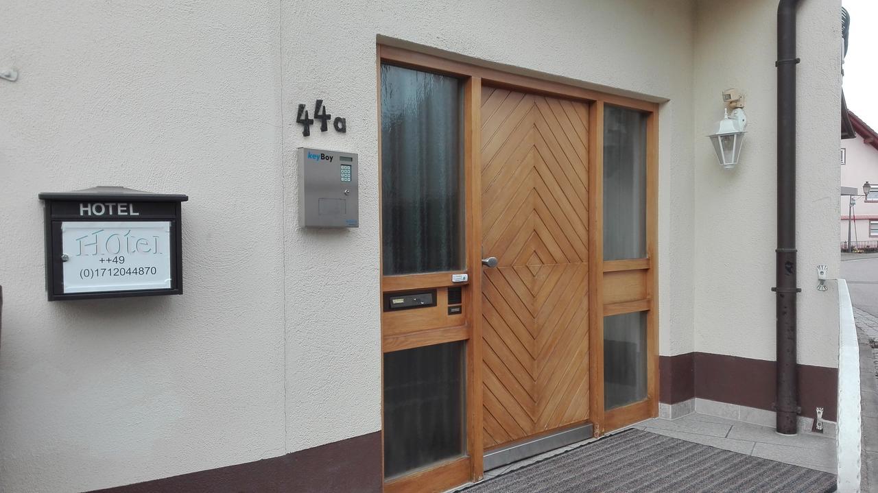 Hotel Am Hindenburgplatz Appenweier Bagian luar foto
