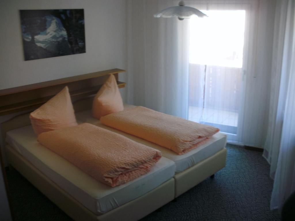 Hotel Am Hindenburgplatz Appenweier Ruang foto